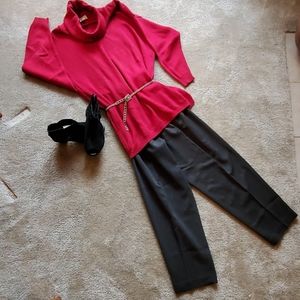 Sarah Arizona Red Tunic Sweater (medium)